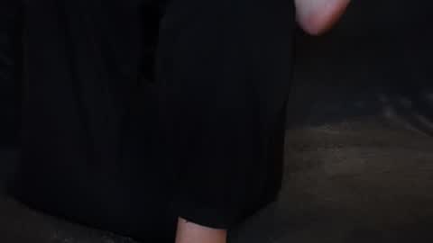 Snapshot of hikinks chatting on April 3, 2026, 4:21 am hikinxxx online show from April 3, 2026, 4:21 am