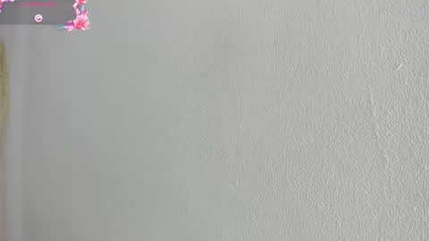 Snapshot of hilarythomsom chatting on February 5, 2026, 12:10 pm Hilary Thomsom online show from February 5, 2026, 12:10 pm