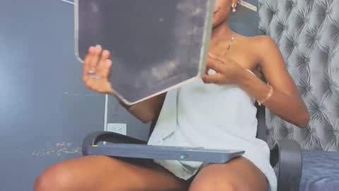 Snapshot of hillary_banks__ chatting on February 7, 2026, 8:56 pm Hillary online show from February 7, 2026, 8:56 pm