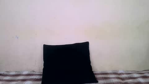 Himani online show from February 16, 2026, 1:57 am