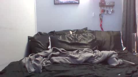 Snapshot of himommy37 chatting on November 23, 2025, 5:46 pm himommy37 online show from November 23, 2025, 5:46 pm