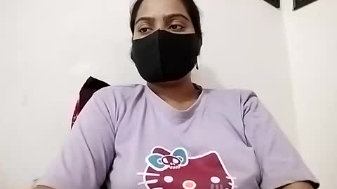 Snapshot of himuhimu22 chatting on April 1, 2026, 8:48 am himuhimu22 online show from April 1, 2026, 8:48 am