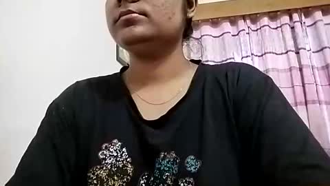 Snapshot of himuhimu22 chatting on April 15, 2026, 9:05 am himuhimu22 online show from April 15, 2026, 9:05 am