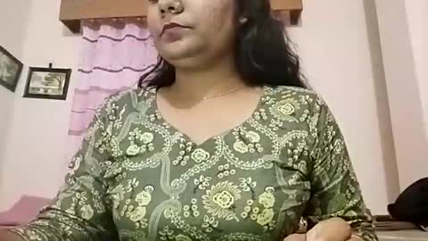 Snapshot of himuhimu22 chatting on April 15, 2026, 8:53 pm himuhimu22 online show from April 15, 2026, 8:53 pm