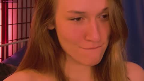 Hina online show from January 11, 2025, 9:57 am