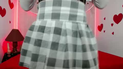 Angel online show from February 18, 2025, 10:47 pm