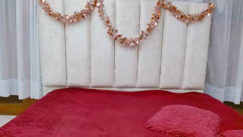 Snapshot of hinataleecs chatting on December 24, 2024, 8:33 am hinata lee online show from December 24, 2024, 8:33 am