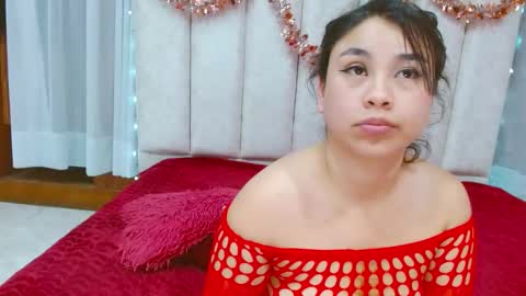 Snapshot of hinataleecs chatting on December 24, 2024, 12:00 pm hinata lee online show from December 24, 2024, 12:00 pm