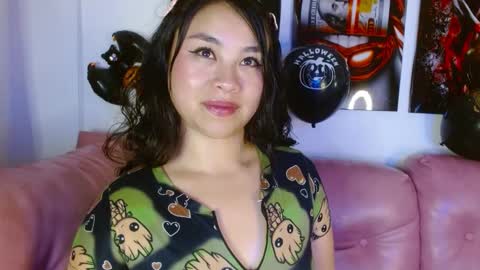 Snapshot of hinataleecs chatting on October 10, 2025, 11:26 pm hinata lee online show from October 10, 2025, 11:26 pm