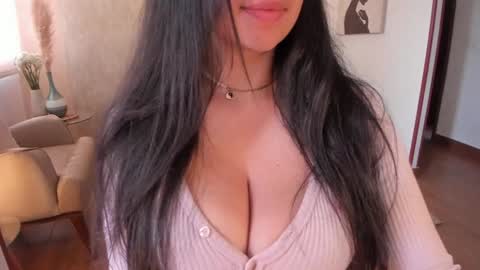 Hinnata online show from December 23, 2024, 7:52 pm