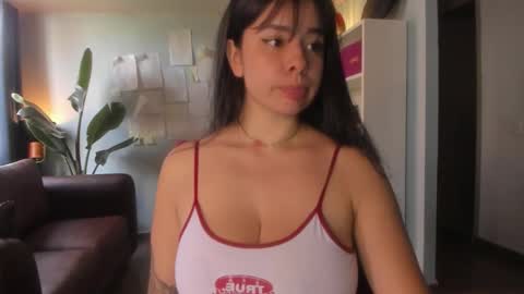 Hinnata online show from September 25, 2025, 3:05 pm