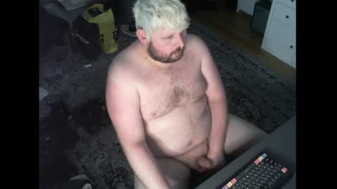 hipguy91 online show from May 6, 2026, 6:57 pm