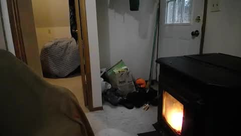 Hippie Jijm online show from December 1, 2024, 10:43 pm