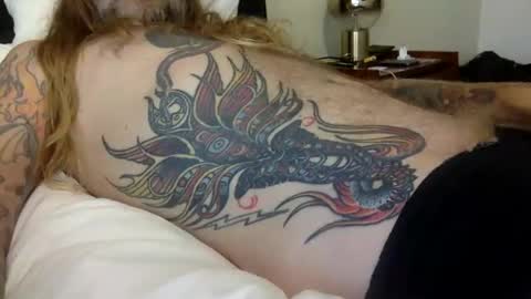 Snapshot of hippybiker chatting on October 27, 2025, 2:32 pm hippybiker online show from October 27, 2025, 2:32 pm