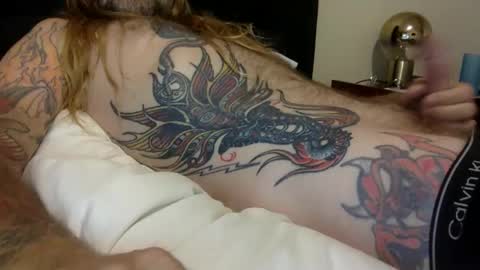 Snapshot of hippybiker chatting on October 29, 2025, 11:34 am hippybiker online show from October 29, 2025, 11:34 am