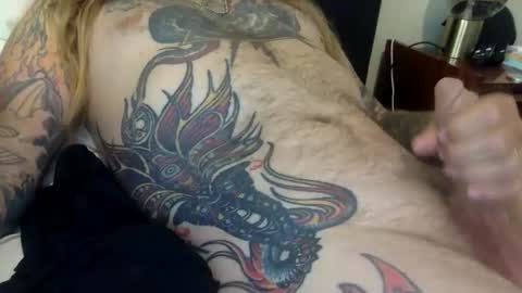 hippybiker online show from April 27, 2026, 10:46 am