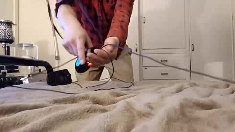 Snapshot of hipulse chatting on October 19, 2025, 1:01 pm Hipulse online show from October 19, 2025, 1:01 pm