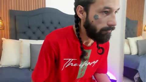 Hisoka online show from March 21, 2026, 7:28 pm