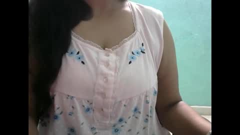 hisslust online show from September 18, 2025, 5:26 pm