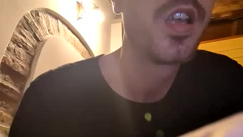 hitmenoww online show from February 19, 2026, 1:12 am