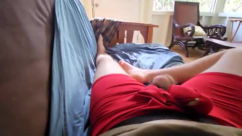 Snapshot of hiwhiteguy chatting on January 14, 2025, 12:33 am hiwhiteguy online show from January 14, 2025, 12:33 am