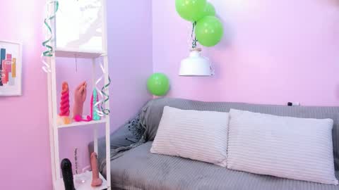 hiyakasudere online show from March 18, 2026, 6:33 pm