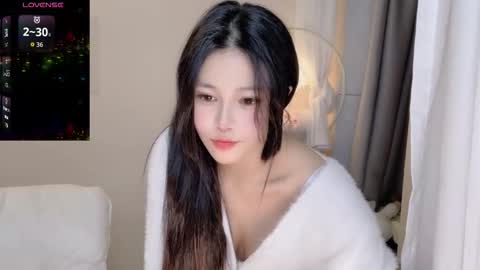 hkchengcheng online show from January 9, 2026, 2:20 pm