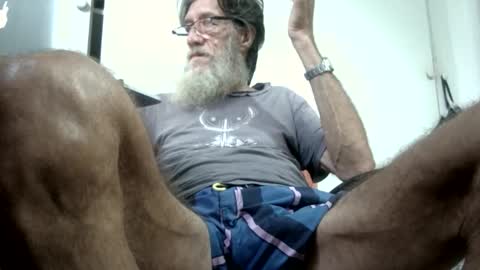 hlabanga online show from February 18, 2026, 4:19 am