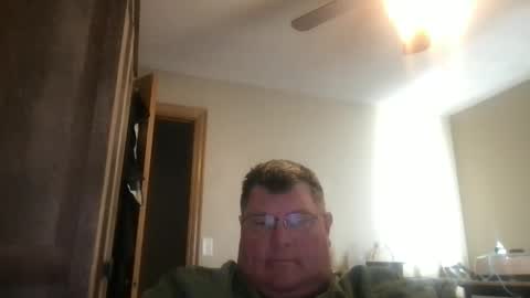 Snapshot of hmmtat chatting on February 17, 2025, 6:15 pm hmmtat online show from February 17, 2025, 6:15 pm