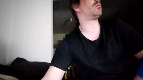 Snapshot of hmuench85 chatting on January 31, 2025, 3:52 am H online show from January 31, 2025, 3:52 am