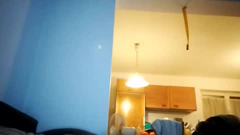 Snapshot of hmuench85 chatting on February 7, 2025, 2:19 am H online show from February 7, 2025, 2:19 am