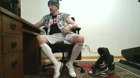 Snapshot of hockeybud chatting on February 4, 2026, 9:20 pm Rick online show from February 4, 2026, 9:20 pm