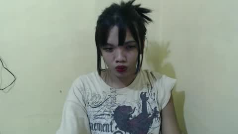 Guinevere3 online show from February 26, 2026, 6:56 am