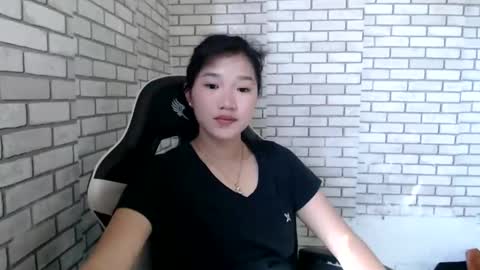 Snapshot of hoelykalea chatting on April 7, 2026, 6:25 am Kalea3 online show from April 7, 2026, 6:25 am