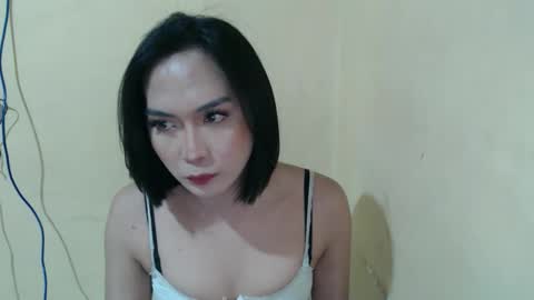 Snapshot of hoelykim chatting on April 16, 2026, 4:19 pm Kim3 online show from April 16, 2026, 4:19 pm