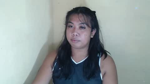 Layla3 online show from March 11, 2026, 2:56 pm