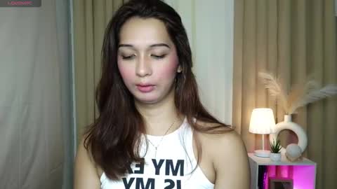 Hoelymorri online show from February 10, 2026, 4:55 pm