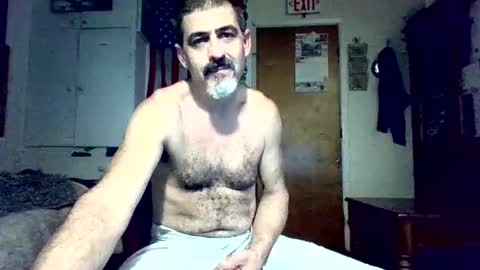 hoglegg99384194 online show from October 5, 2025, 4:33 am