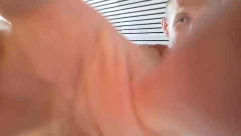 Snapshot of hola_homo chatting on May 21, 2026, 6:26 pm hola_homo online show from May 21, 2026, 6:26 pm