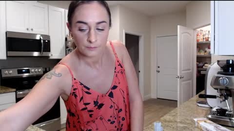 Holi Hurricane online show from March 27, 2026, 4:07 am