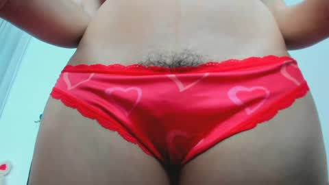 Snapshot of holly0550 chatting on February 27, 2025, 3:37 pm holly... online show from February 27, 2025, 3:37 pm