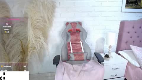  holly princess mermaid  online show from January 15, 2025, 2:27 am