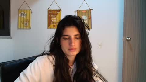 hollyshit_ online show from October 30, 2025, 1:18 am