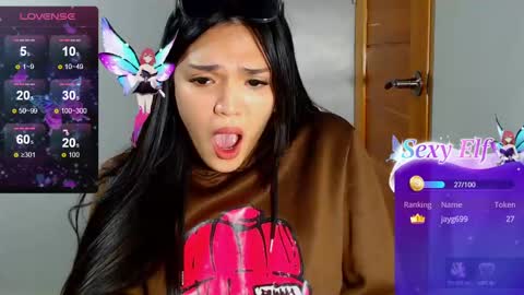 Snapshot of hollywoodbitch chatting on February 24, 2025, 2:19 am Isabella Marie online show from February 24, 2025, 2:19 am