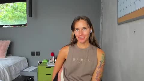 Kira Purrr online show from January 8, 2026, 9:55 am