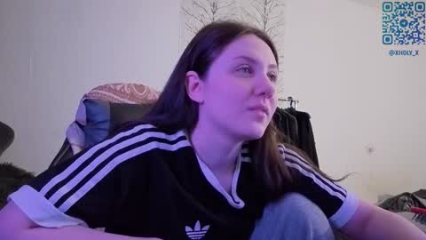 Kviki online show from March 18, 2026, 2:47 am