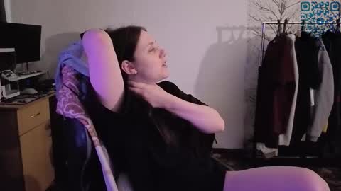 Kviki online show from March 29, 2026, 3:17 am