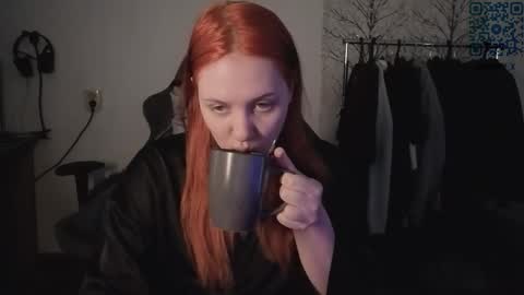 Kviki online show from April 5, 2026, 2:42 am