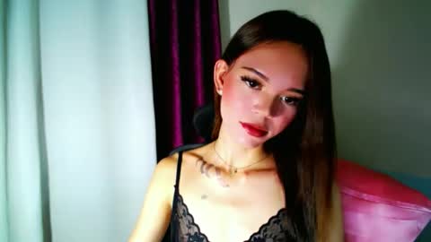 Snapshot of holy_maxine chatting on January 19, 2026, 3:05 pm holy_maxine online show from January 19, 2026, 3:05 pm