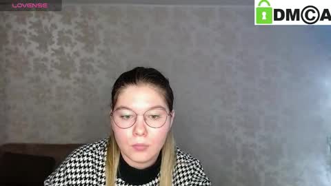 Snapshot of holy_michela chatting on December 27, 2024, 6:24 am Welcome guys Pleasure to see you all here My name is MichaelaTip menu is active Private is open online show from December 27, 2024, 6:24 am